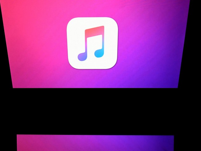 شركة مايكروسوفت تضيف تطبيق iTunes إلى متجرها