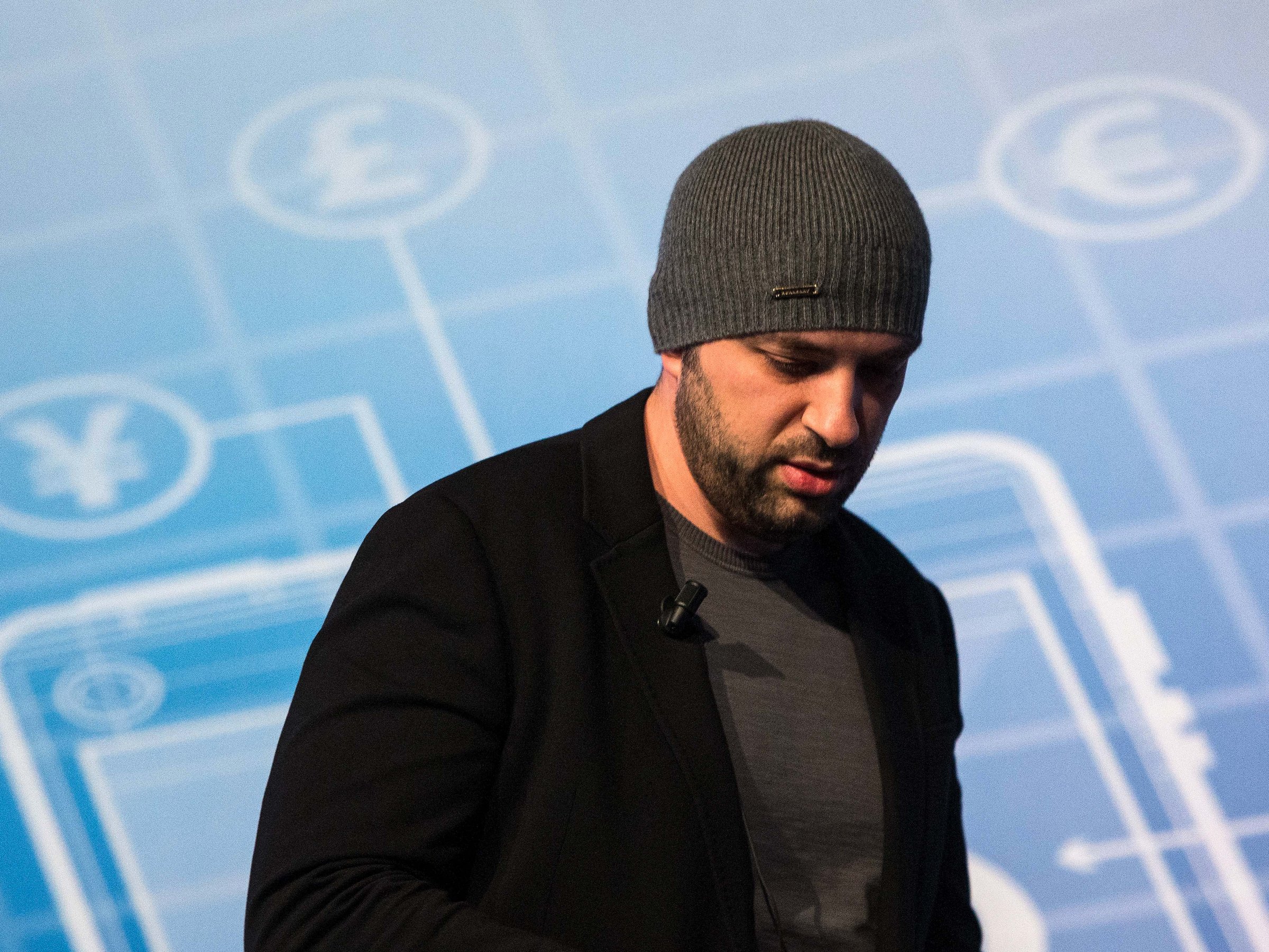 رحيل مؤسس واتس آب عن شركته، يا تُرى ما هو السبب الأكيد؟