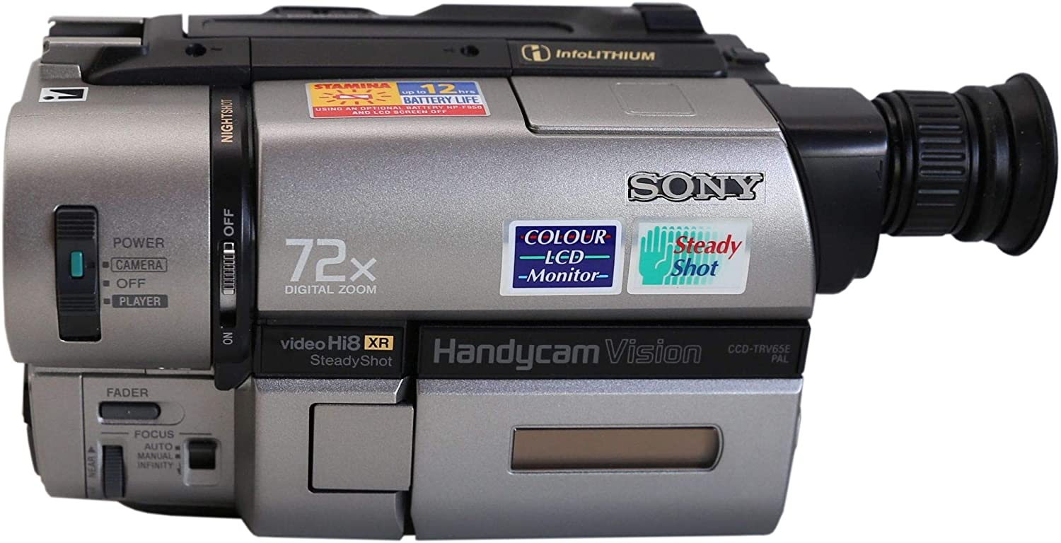 هل تستطيع كاميرا الأشعة تحت الحمراء OnePlus 8 Pro رؤية ما تحت الملابس حقاً؟ وكيف يمكن ذلك أصلاً؟