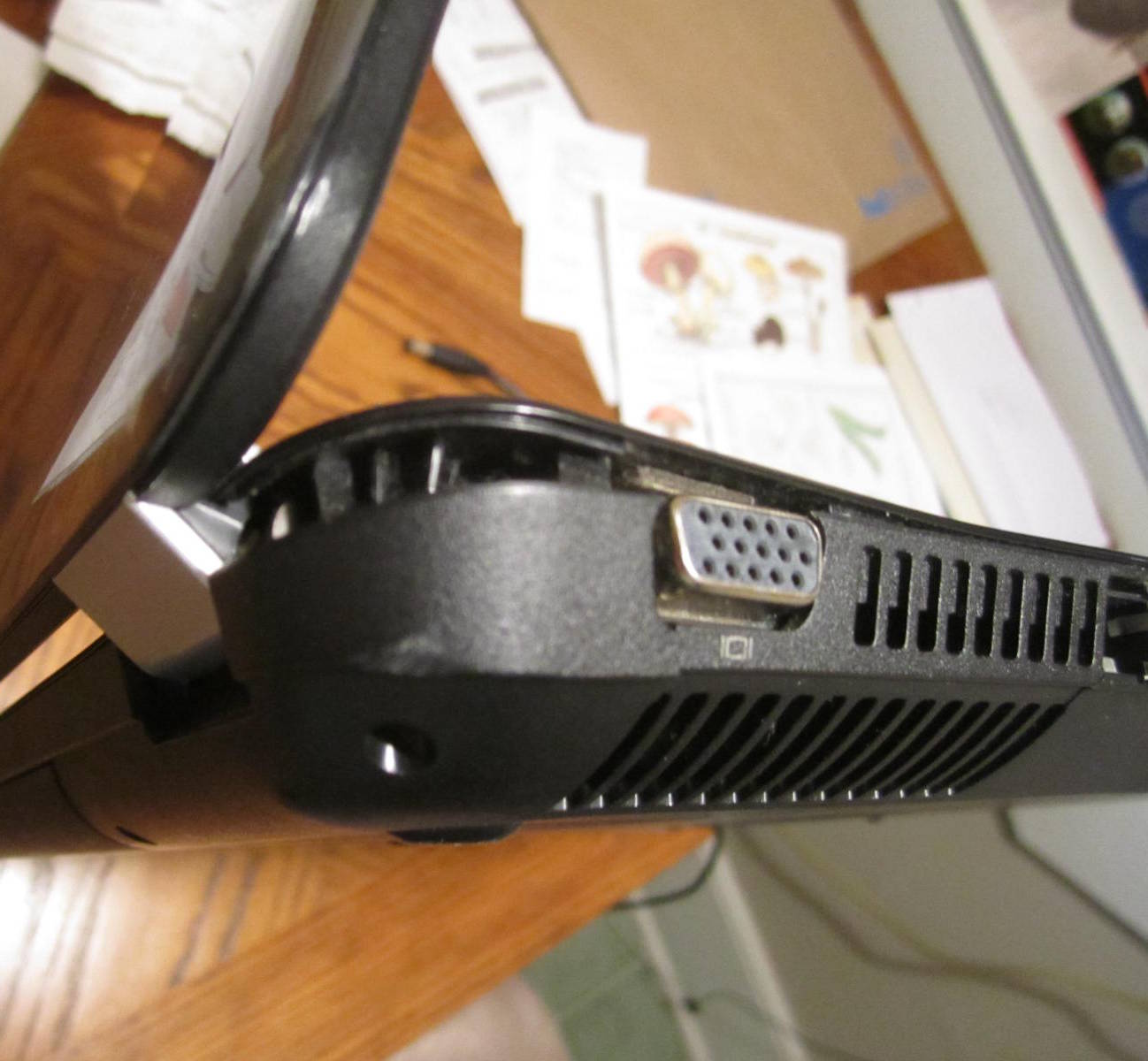 ما هي العوامل التي يجب أن تنظر إليها عند شراء لابتوب مستعمل؟