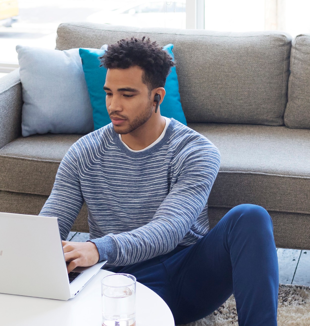 أمان وحماية أكبر، وأداء أسلس في العمل مع حواسيب HP EliteBook 840 G7