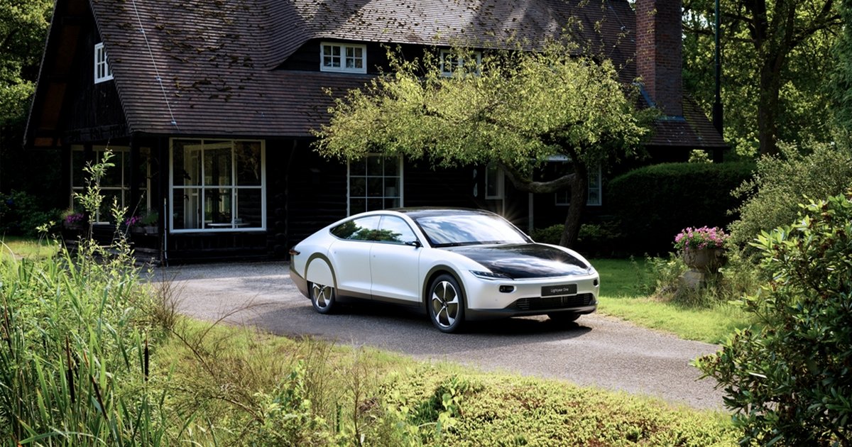 هل السيارات الكهربائية الشمسية هي مستقبل النقل أم مجرد خيال مضلل؟