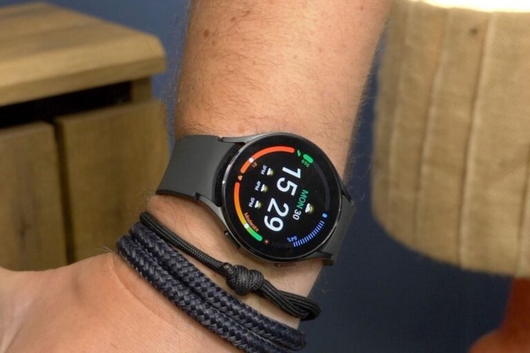 ساعة سامسونج واتش 4