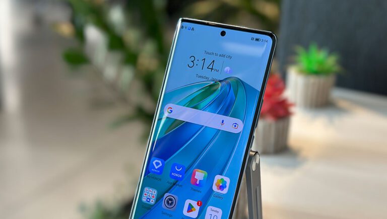 هاتف HONOR X9a يتألق بشاشته المنحنية الفائقة وتصميمه الأنيق