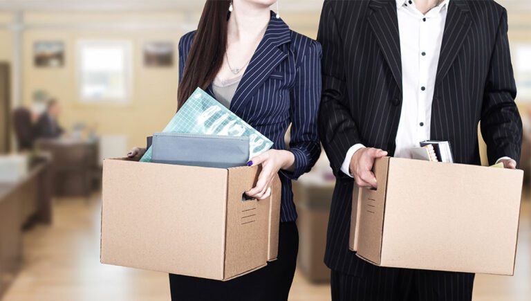 الشركات التقنية تخلت عن 150 ألف موظف في 2022، والمزيد قادم في 2023