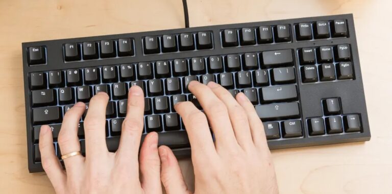 تدريب كتابة على الكيبورد