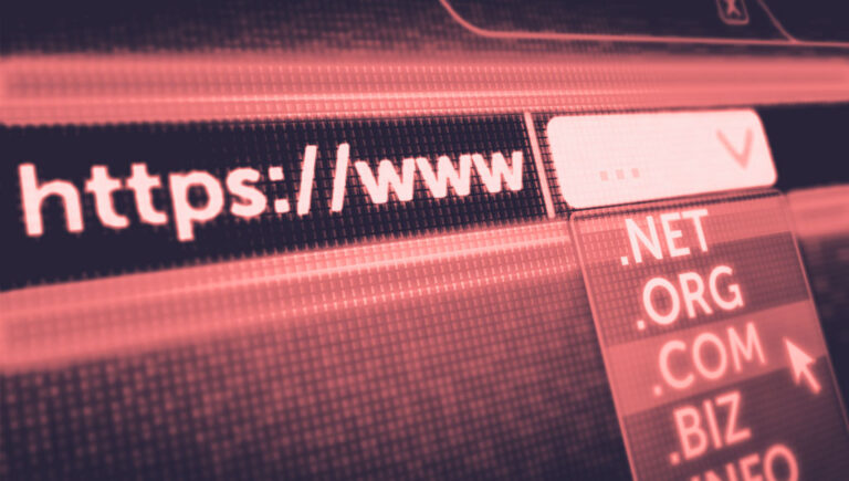 جوجل تسبب أزمة أمنية ببدء بيع نطاقات مواقع إنترنت بلواحق zip وmov