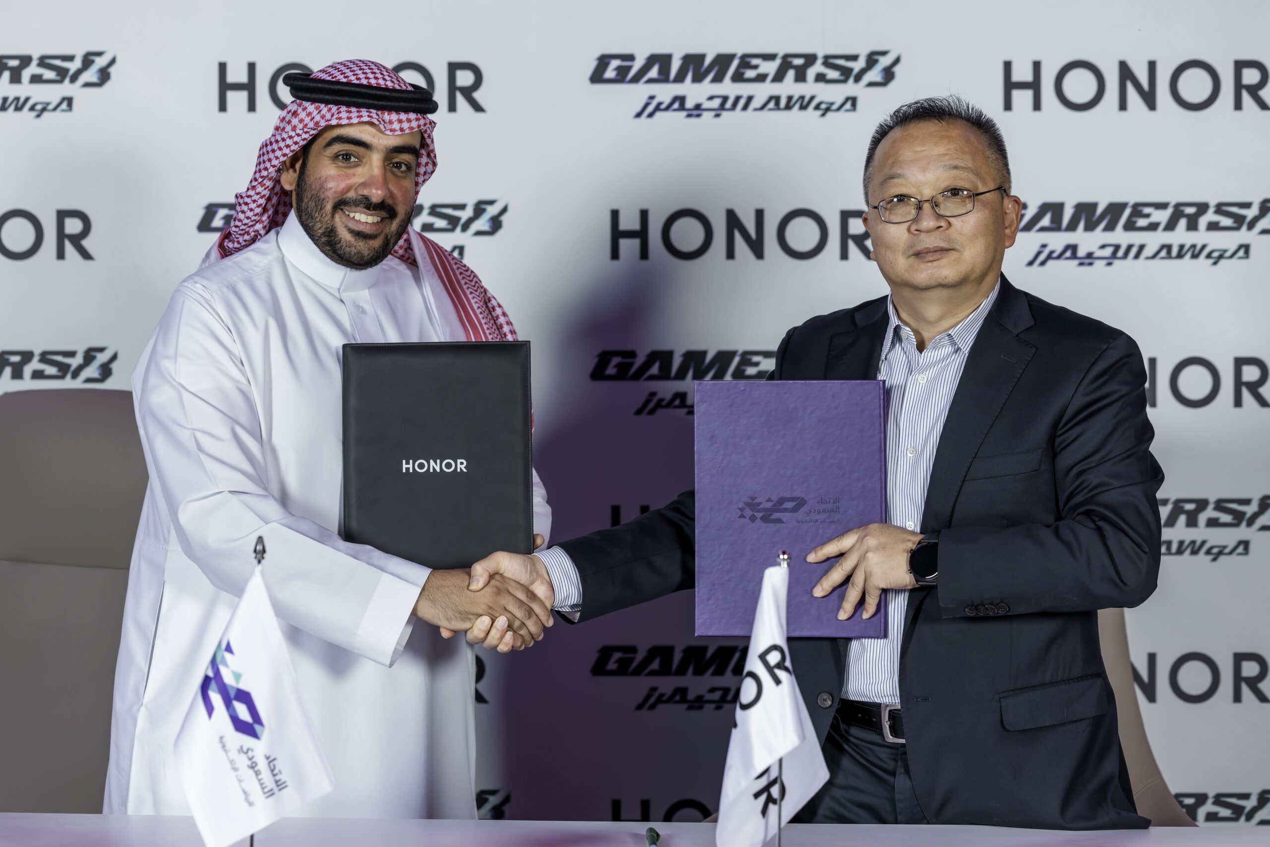 HONOR شريكاً رئيسياً للهواتف الذكية ضمن موسم الجيمرز