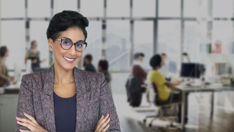 أهمية تجاوز الافتراضات المسبقة في مجال الاتصالات المؤسسية