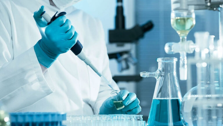 قراصنة يسرقون البيانات الجينية والعائلية لملايين مستخدمي 23andME