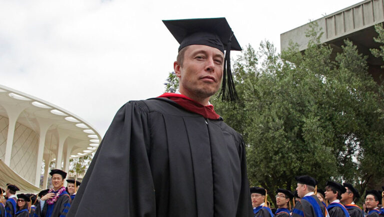 إيلون ماسك يخطط لافتتاح جامعة تقنية خاصة به في الولايات المتحدة