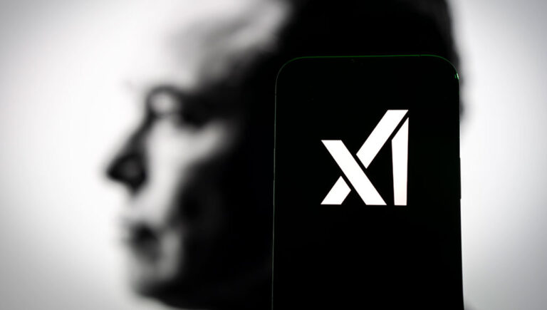 إيلون ماسك يحاول جمع مليار دولار لتمويل شركته المختصة بالذكاء الاصطناعي