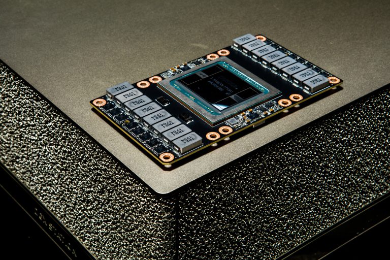 أكبر شركة تصنع شرائح الذكاء الاصطناعي تريد استخدامه لتصميم شرائحها