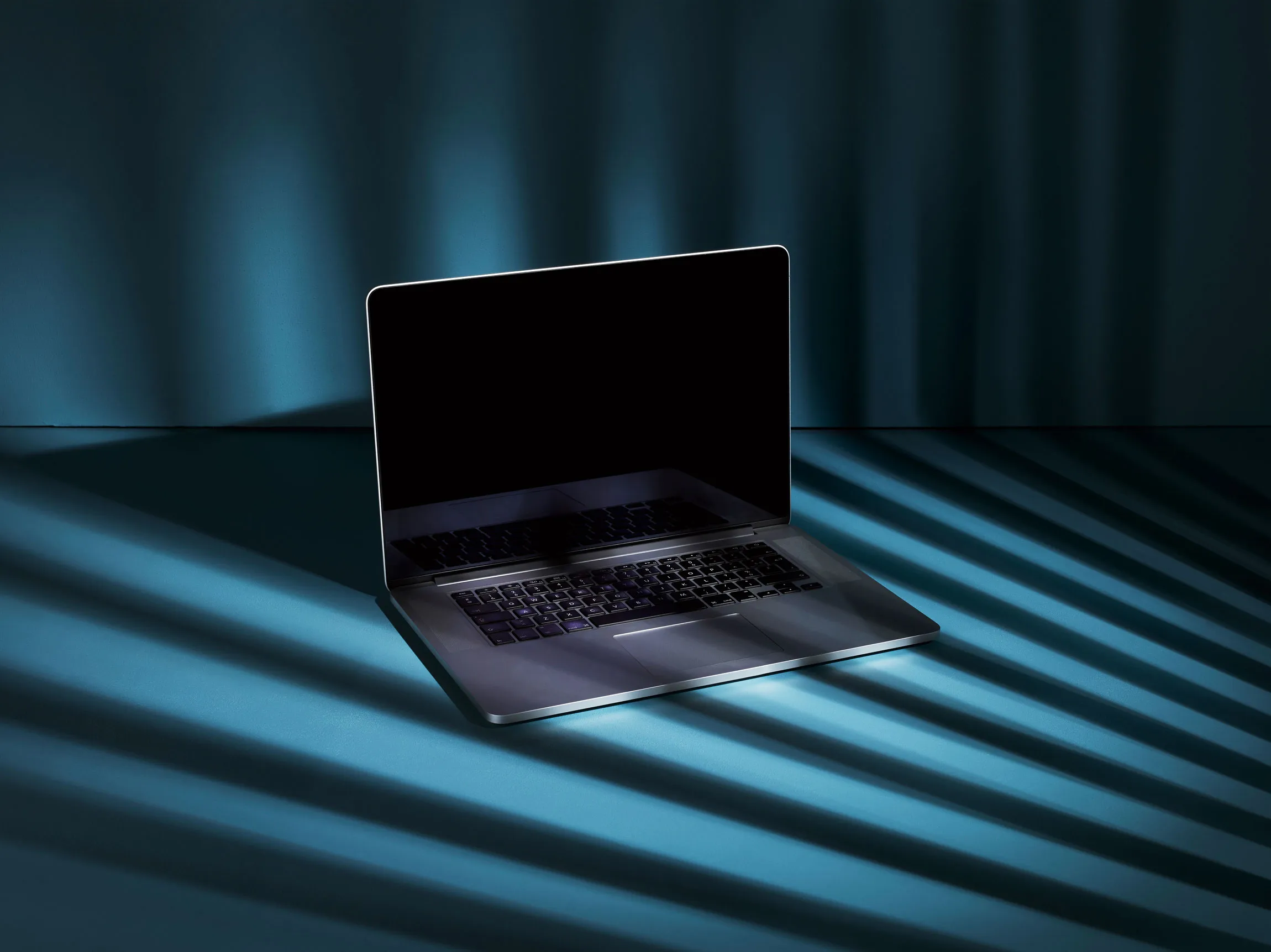 شركة Apple توجه الشكر لمخترق سرق منتجات بقيمة 2.5 مليون دولار