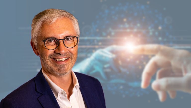 الذكاء الاصطناعي القابل للتفسير؟ مفتاح سد فجوة الثقة في الذكاء الاصطناعي