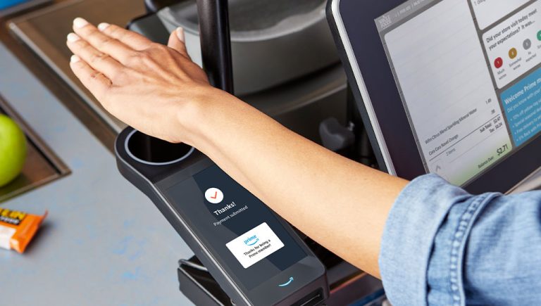 عبر «بصمة راحة اليد».. أمازون تطلق تطبيقاً يسمح بالتسوق والدفع بسهولة