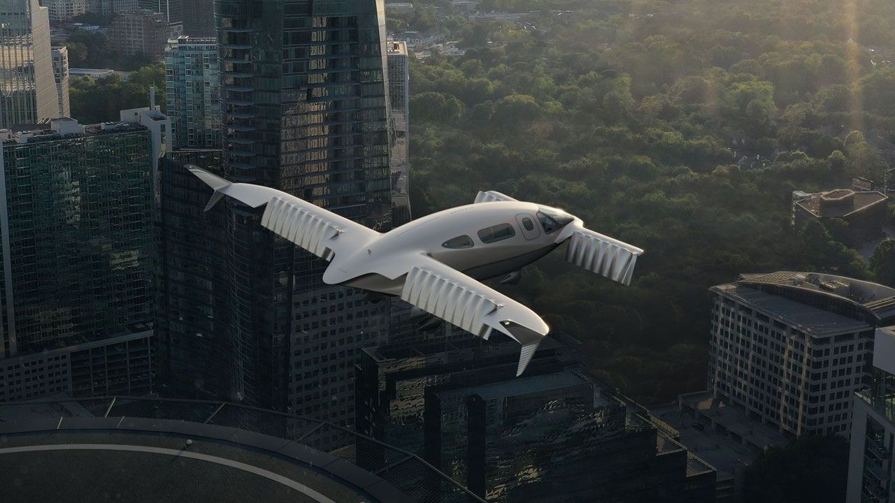 طيران السعودية يشتري 50 طائرة إقلاع وهبوط عمودي كهربائية بصفقة بقيمة 700 مليون دولار