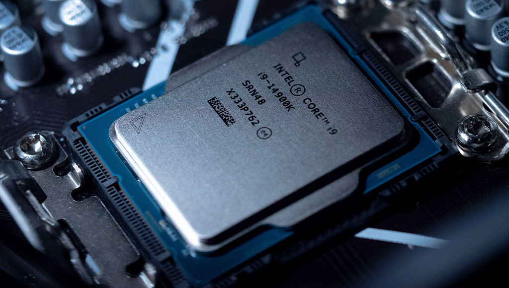 معالج إنتل عالي الأداء Intel 14900K