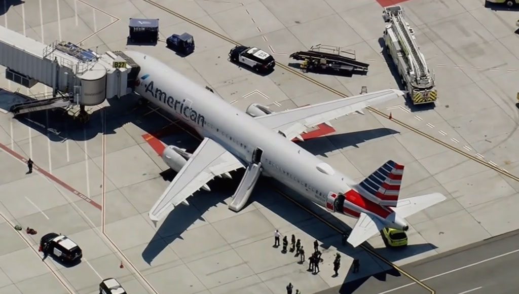 طائرة من شركة American Airlines