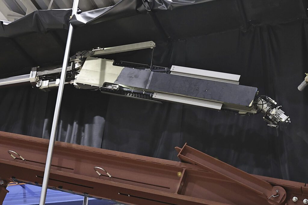 ذراع-روبوت-محطة-فوكوشيما-النووية-الأولى