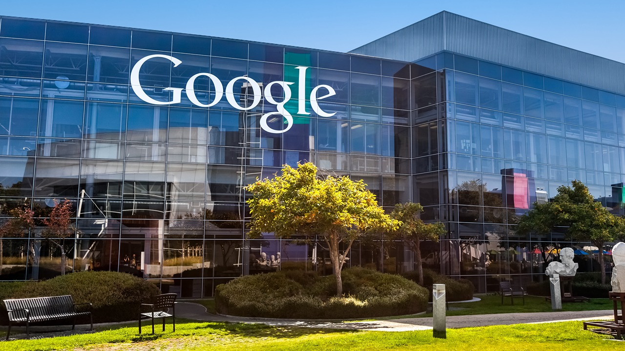 في إطار قضية الاحتكار الأمريكية، Google تقترح تخفيف اتفاقياتها الحصرية مع الشركات
