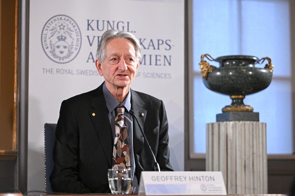 عالم الحاسوب البريطاني الكندي جيفري هينتون