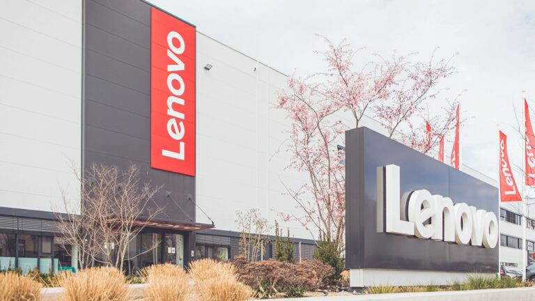 أرباح Lenovo تقفز في الربع الثالث بفضل توسع الذكاء الاصطناعي وانتعاش سوق الحواسيب