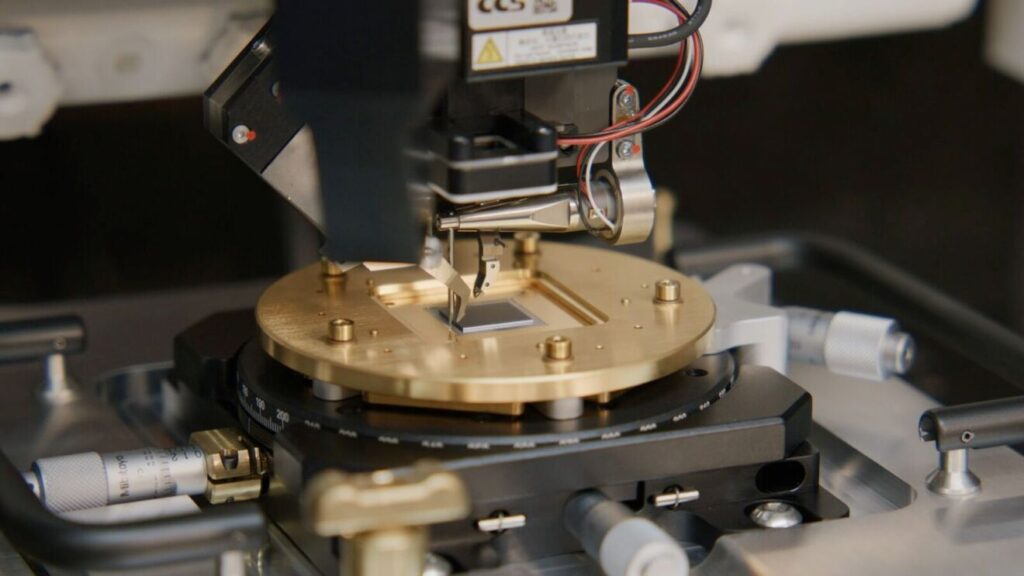 أمازون تكشف عن شريحة Ocelot الكمية