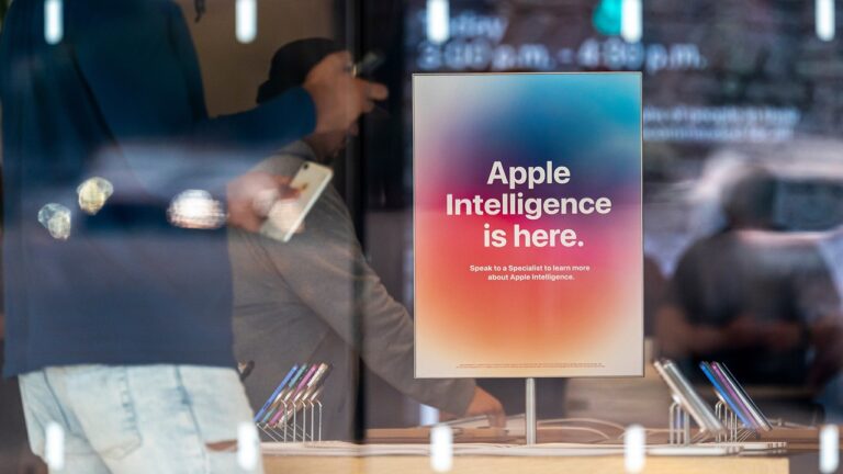شركة Apple ستحلل بيانات الذكاء الاصطناعي للمستخدمين، لكن بشكل محلي على الهواتف