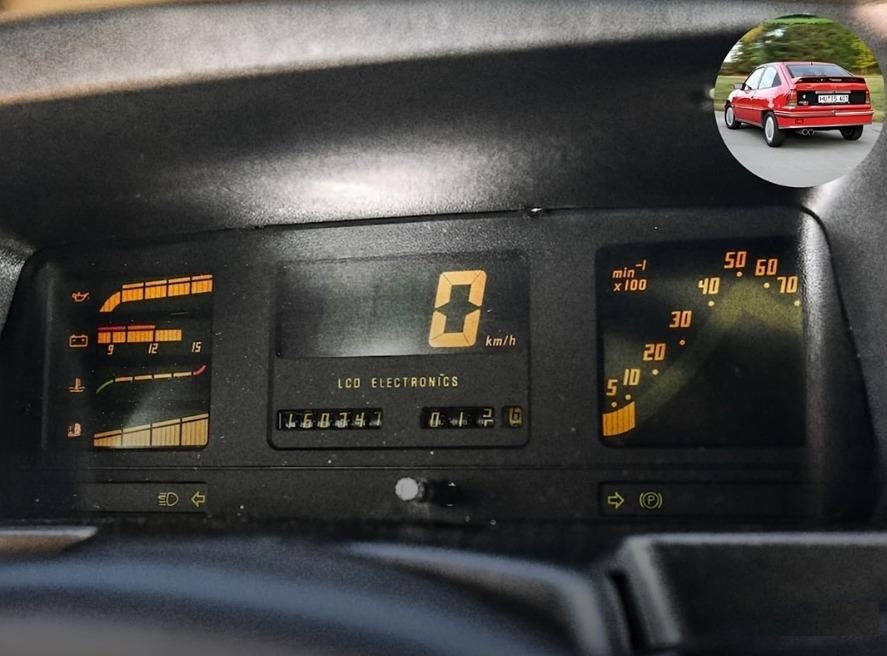 10 من أجمل تصاميم عدادات السيارات عبر التاريخ