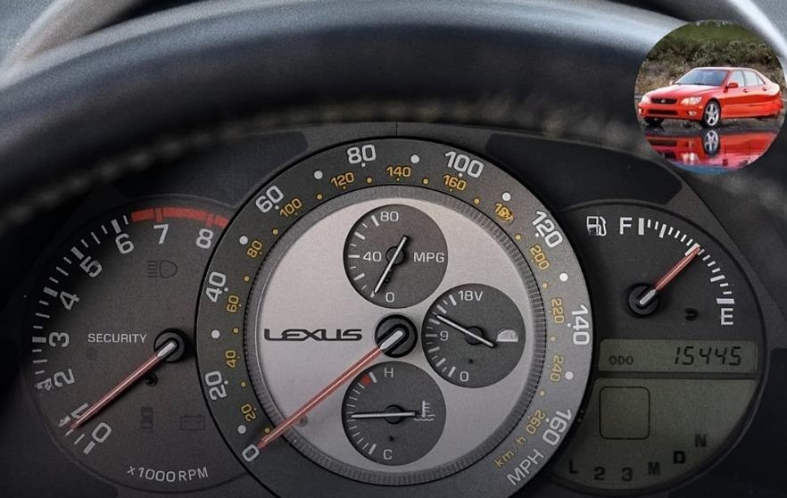 عداد سيارة Lexus IS300 (2005)