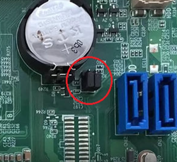 مشكلة الجهاز يتوقف على شعار الشركة