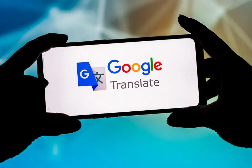 تحديث ترجمة جوجل الجديد سيحول هاتفك إلى أستاذ لغة ومترجم فوري!