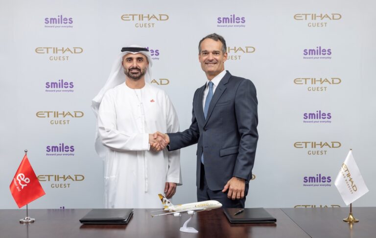 لتعزيز مزايا برامج الولاء الرقمية، تعاون جديد بين Smiles و«ضيف الاتحاد»