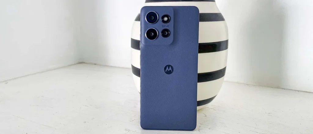 هاتف موتو جي باور 2025