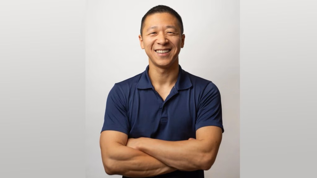 قصة موظف ابل سام سونغ