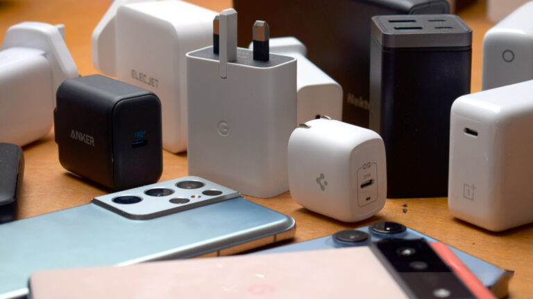 كيف تختار الشاحن المناسب للهاتف والكابل المناسب؟