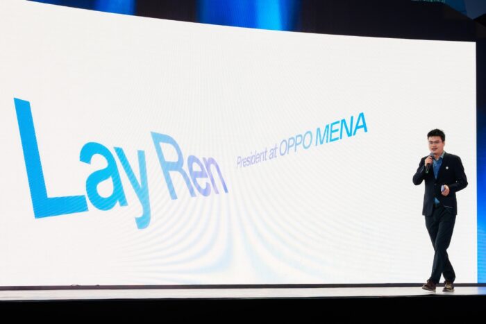 لاي رين، رئيس OPPO لمنطقة الشرق الأوسط وشمال أفريقيا خلال حدث إطلاق Reno15