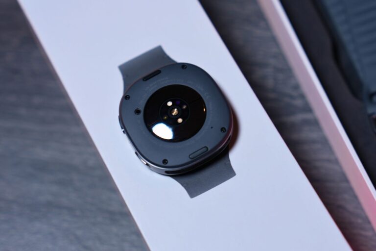 ساعة سامسونج Galaxy Watch8 الرائدة