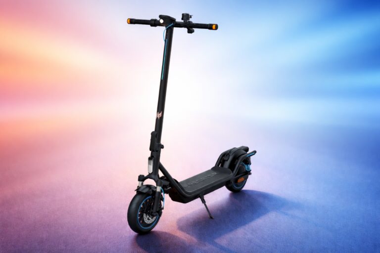 سكوتر Predator ES Storm Pro الجديد من آيسر