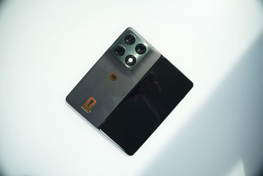 Motorola RAZR Fold: Slimness and Durability Balance