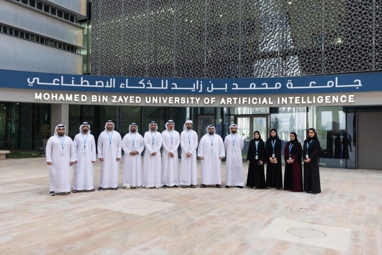 انطلاق برنامج «الماجستير في الذكاء الاصطناعي التطبيقي» لتأهيل العاملين في القطاع الحكومي في الإمارات