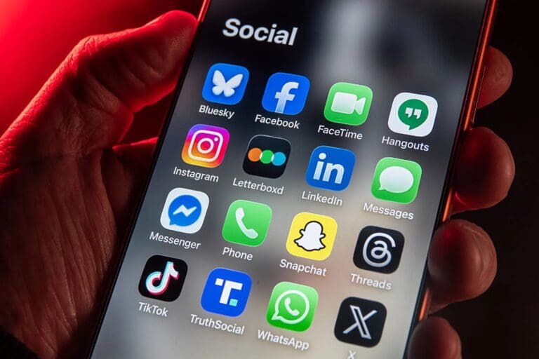 spain social media