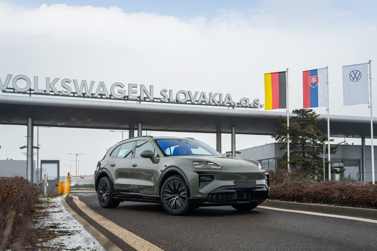 The Porsche Cayenne Electric