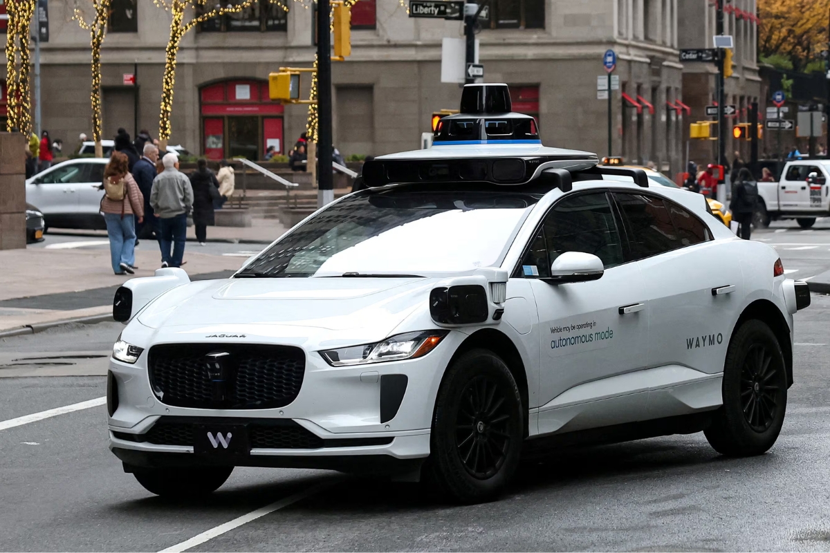 Waymo's self driving car