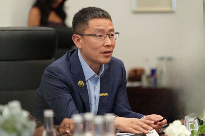 Mr. Ma Yongdong, VP and CTO of iCAUR Brand