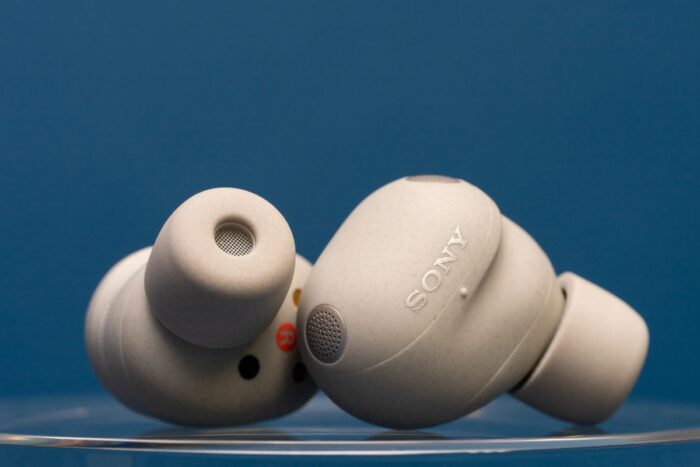 Sony WF-1000XM6 in-ear earphone